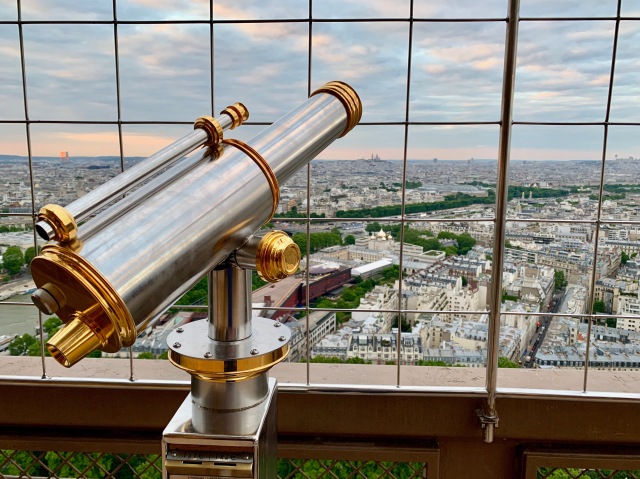 Through the Lens of an iPhone: Paris, France | Pb